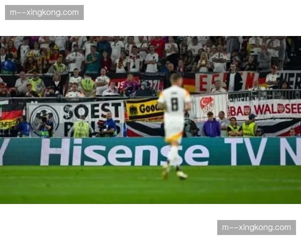 VAR技术应用频率与影响倍增 关键判罚对小组第三名晋级产生连锁效应