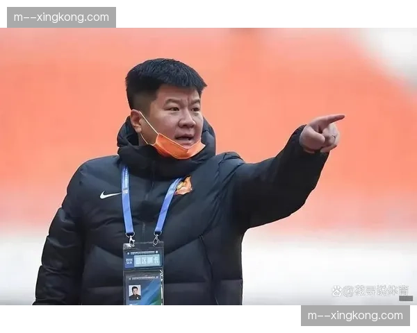 李金羽边路爆点战术受阻,铁人升班马攻坚效率不足 李金羽边路爆点战术受阻,铁人升班马攻坚效率不足